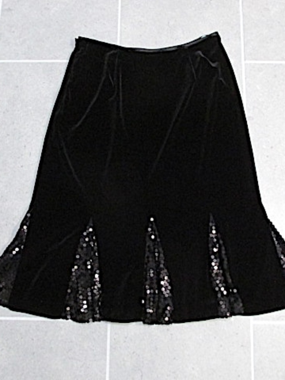 Black Velvet Trumpet Skirt with Sequined Inserts, Size 8 - Picture 3 of 8